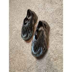 ID4126 adidas Yeezy Foam Runner MX Cinder 7Y